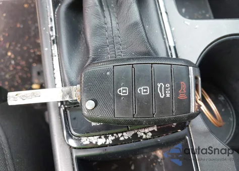 2016 Kia Optima Lx z USA, uszkodzony, nr VIN 5XXGT4L39GG006486